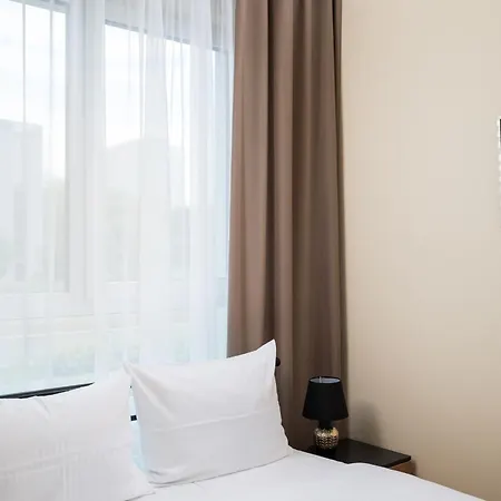 Lazurowa Deluxe By Bookinghost 华沙